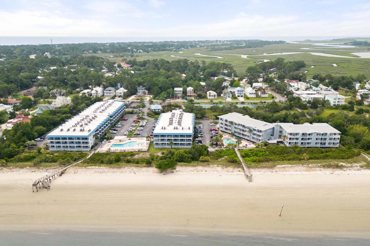 Beach Racquet A133 Apartment Tybee Island Bagian luar foto