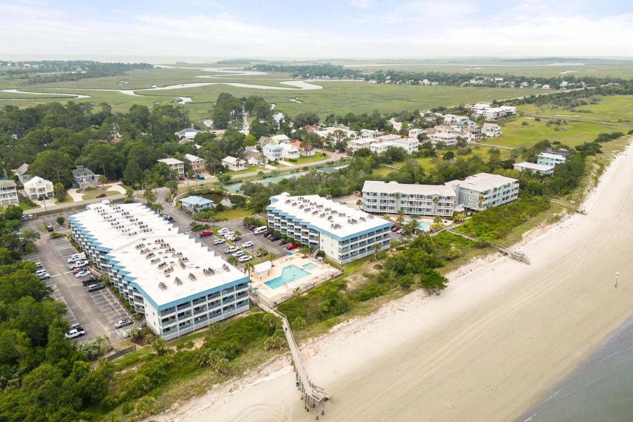 Beach Racquet A133 Apartment Tybee Island Bagian luar foto