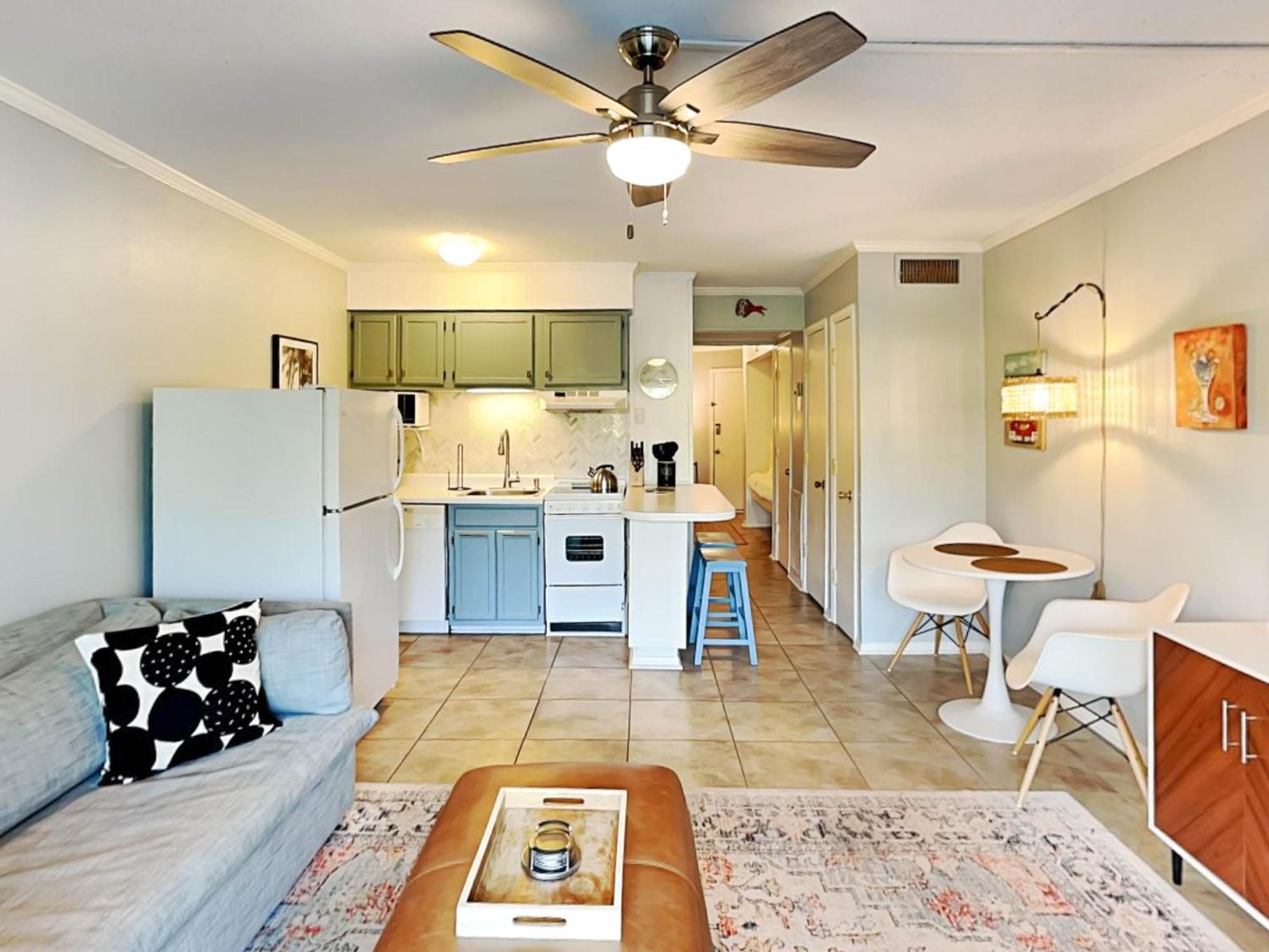 Beach Racquet A133 Apartment Tybee Island Bagian luar foto